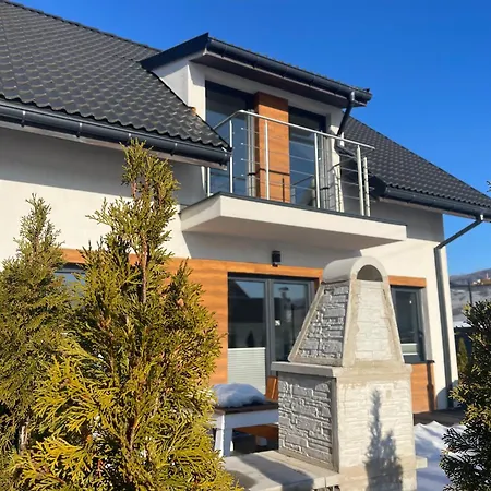Beskid Penthouse Apartmán *