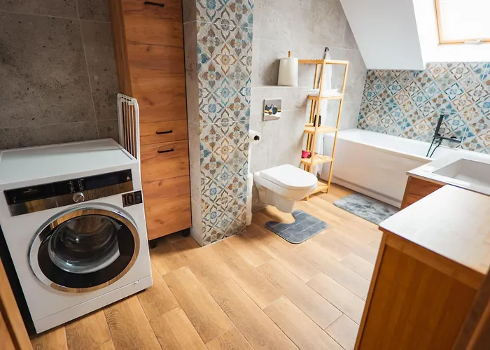 Beskid Penthouse Апартаменты *