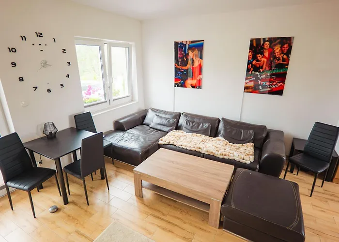 Beskid Penthouse Apartment *